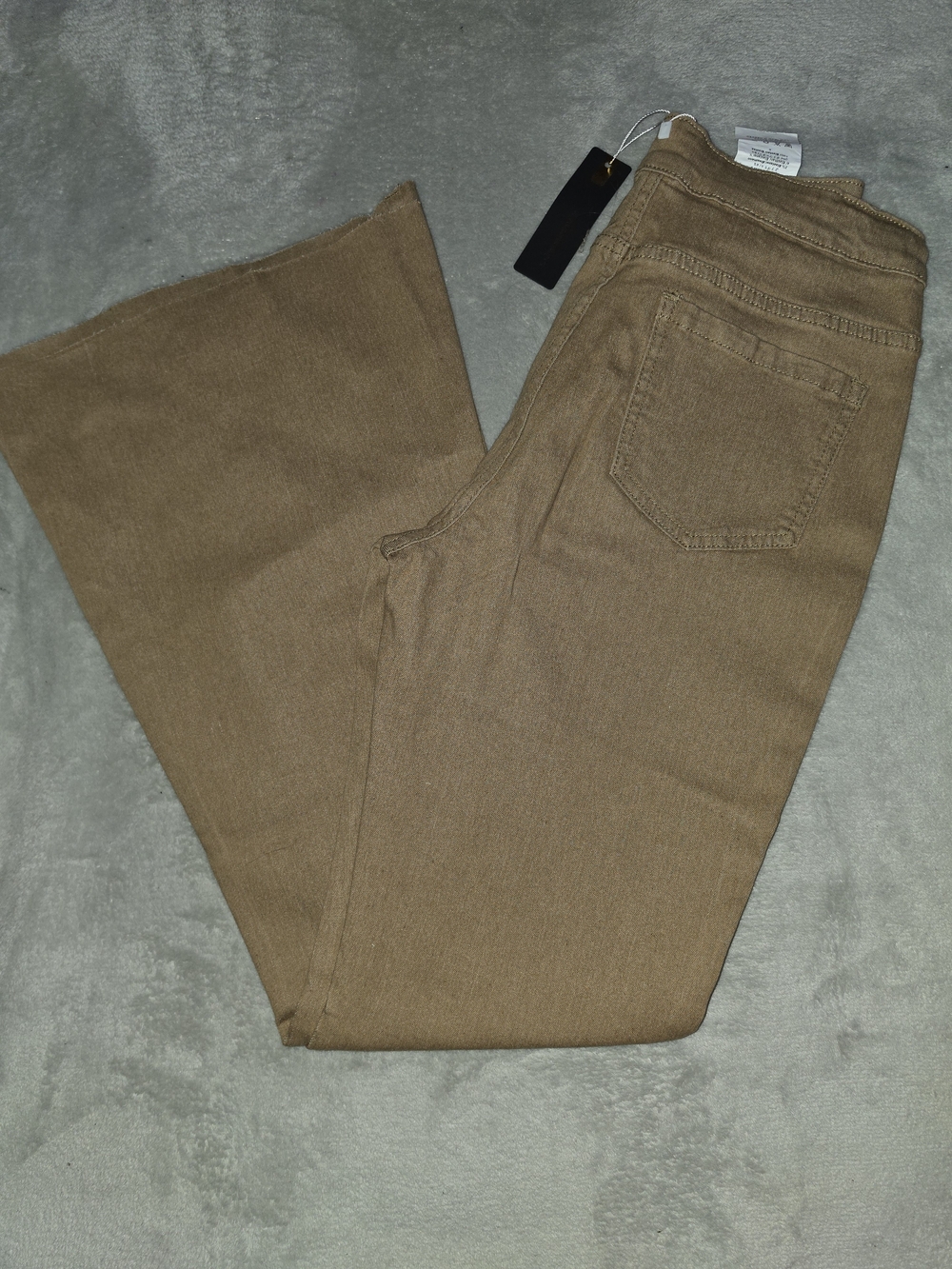 Gilipur Women's Khaki Flare Jeans - Size Medium
